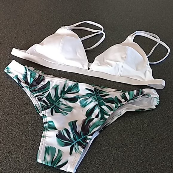 🔥CLEARANCE🔥1-XL LEFT🌴2 Piece Tropical Bikini🌴 - Picture 2 of 6